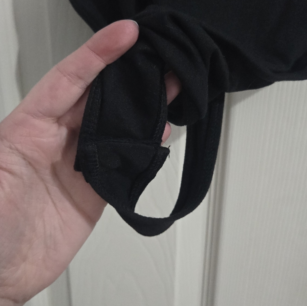 Black Ruffled Bodysuit - Picture 4 of 5